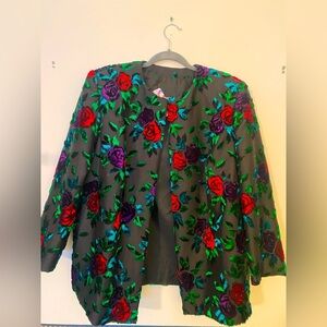 Beautiful Vintage Jacket Black with red/purple velvet roses